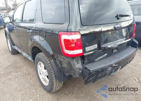 2011 Ford Escape Xlt from USA, damaged, VIN 1FMCU0D71BKA24741